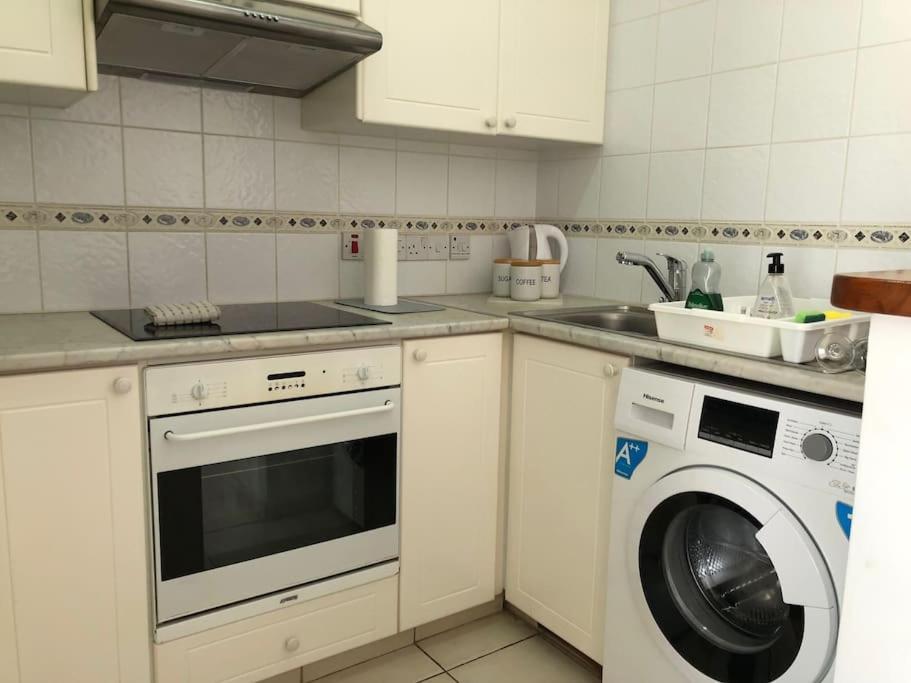 Apartment Limnaria Gardens - Spacious And Sunny 1 Bed With Pool Views *