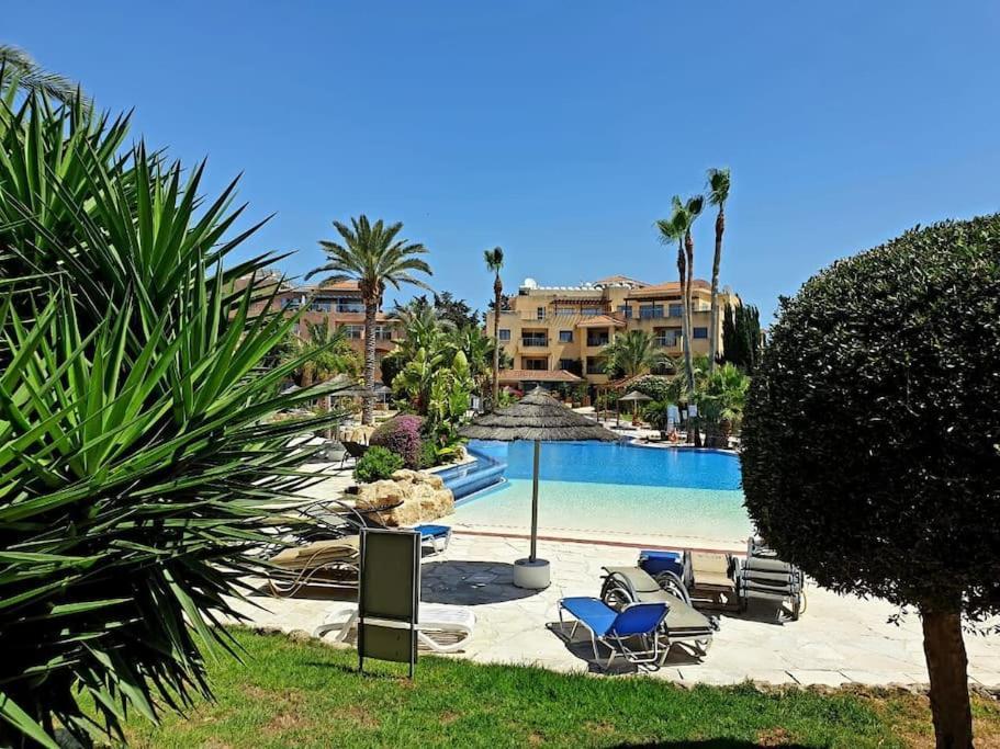 Limnaria Gardens - Spacious And Sunny 1 Bed With Pool Views Paphos